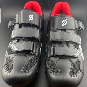 Unisex Peloton Black Cycling Shoes with Red Lining